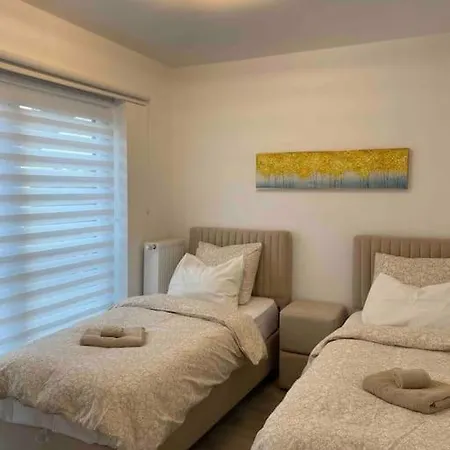 Tatil Evi Luxury House With Jacuzzi And Sauna